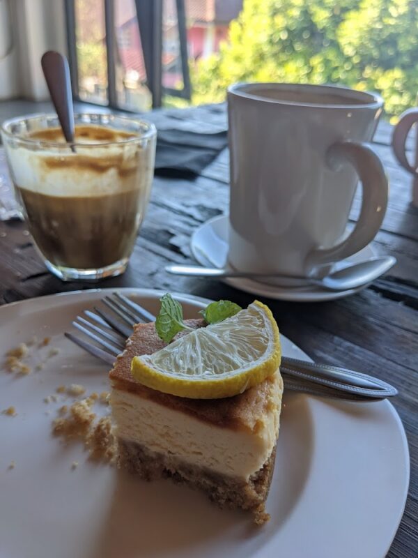 ของกินและเครื่องดื่มร้านแบล็คสมิธ เชียงคำ 2