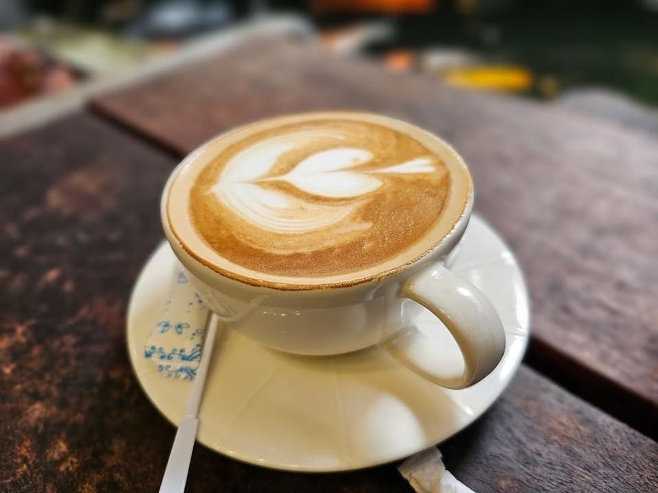 กาแฟร้อนๆของร้าน Carp Cafe เชียงใหม่