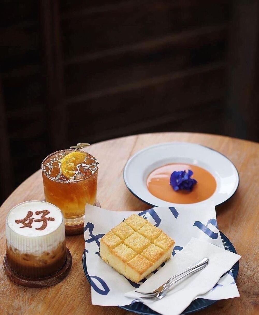 ขนมปังปิ้งสังขยาชาไทยร้าน Hao Khaoyai