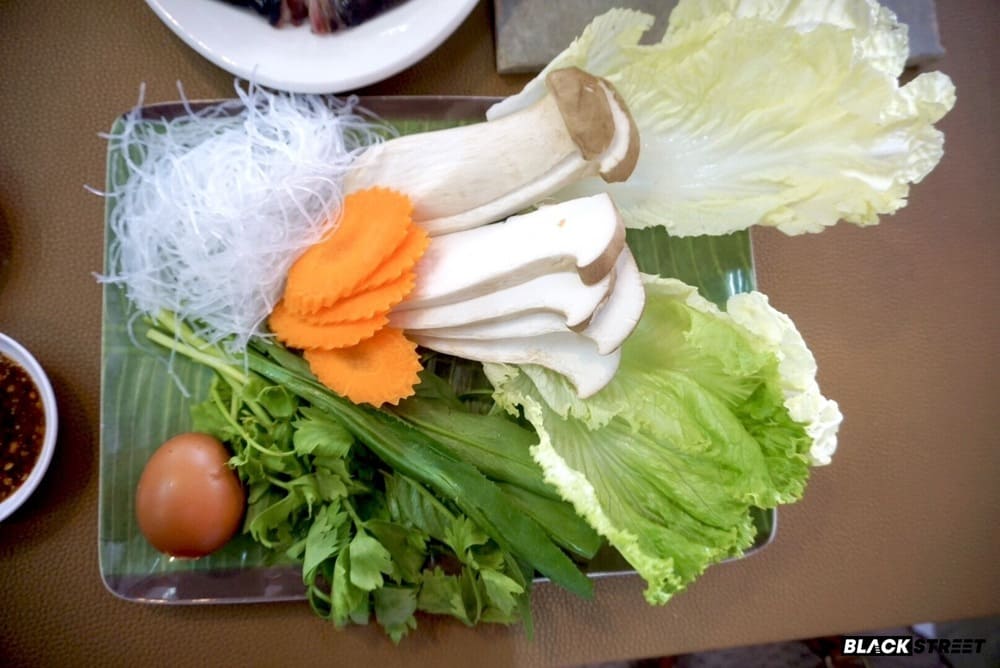ผักข้างเคียงให้อย่างเยอะ
