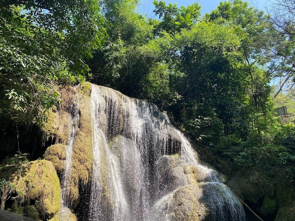 น้ำเย็นๆ จากภูเขา อุทยานแห่งชาติภูผาม่าน