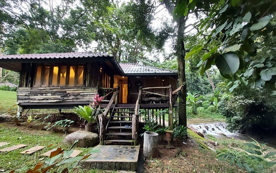 บ้านทองหลาง ระเบียงไพร แวลลีย์ 