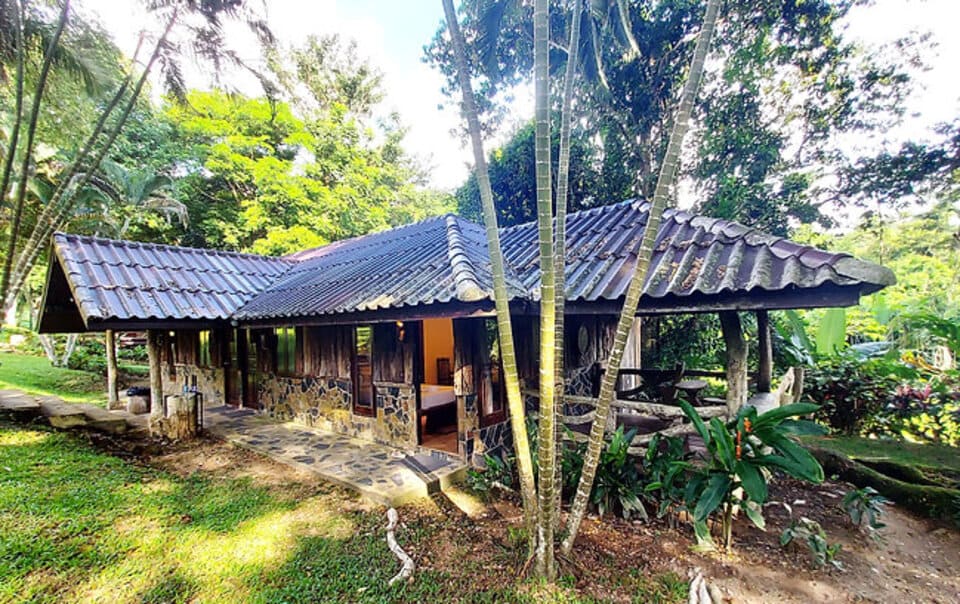 บ้านสัตบรรณ ระเบียงไพร แวลลีย์ 