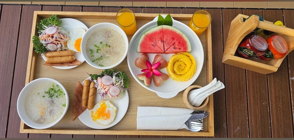 มีมื้อเช้าพร้อมเสริฟถึงห้อง ภูผาม่านริเวอร์ฮิลล์