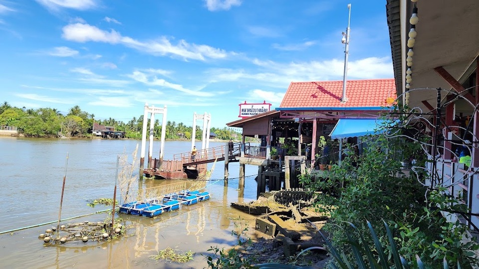 ตลาดน้ำบางน้อย ที่เที่ยวสมุทรสงคราม