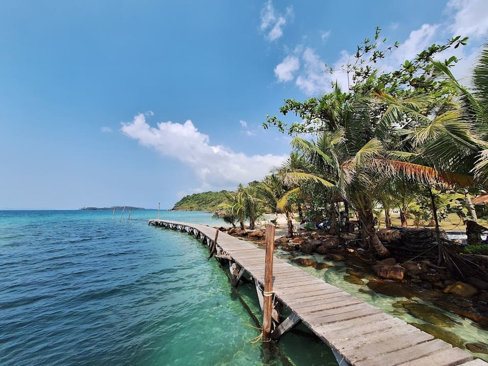 มีภูเขาที่เป็นต้นกำเนิดลำธาร Koh Kood