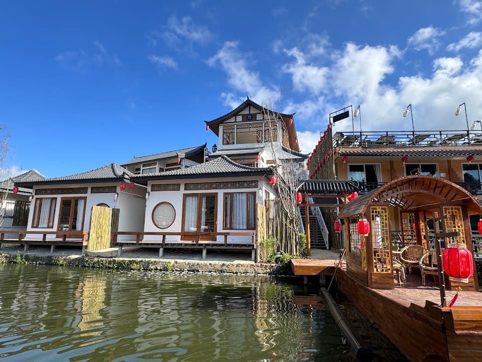 Nihao Rakthai Resort