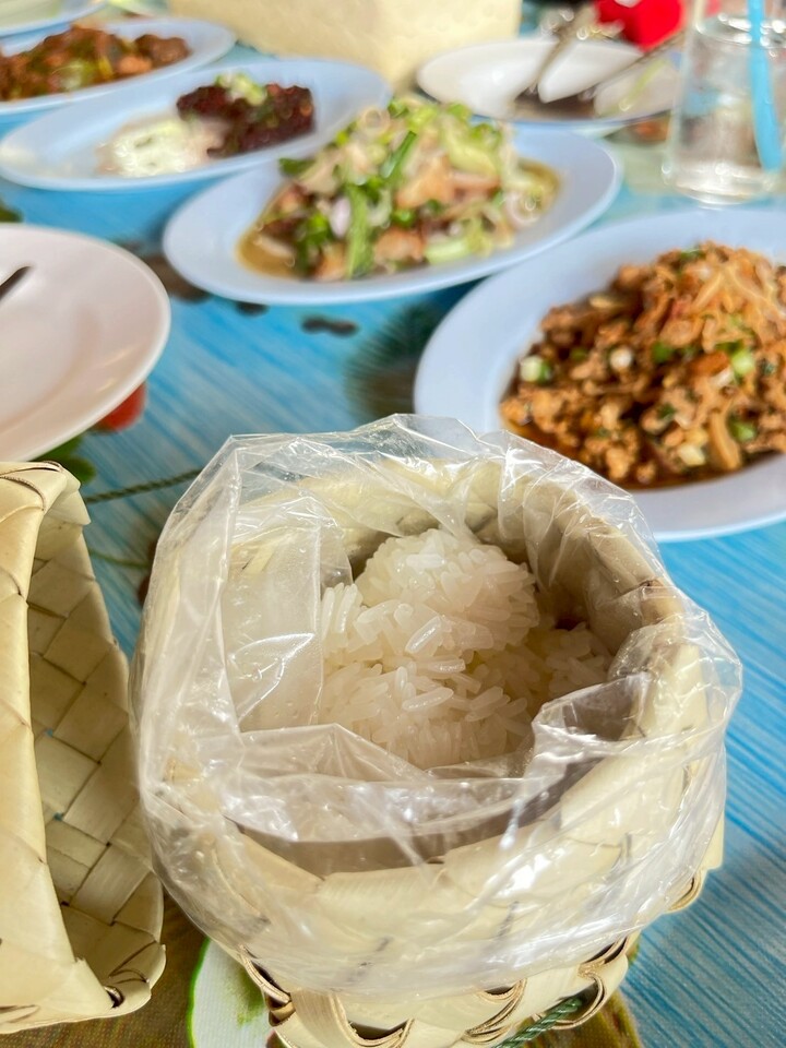 มีข้าวเหนียว
